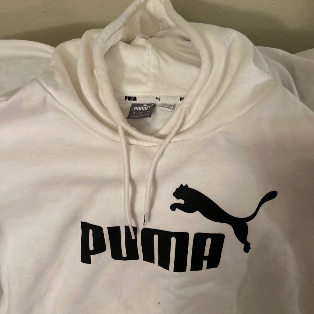 Men’s sweatshirt
